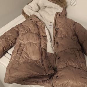 Size 5t old navy puffer coat